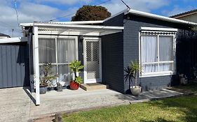 Rosebud Beach Cottage